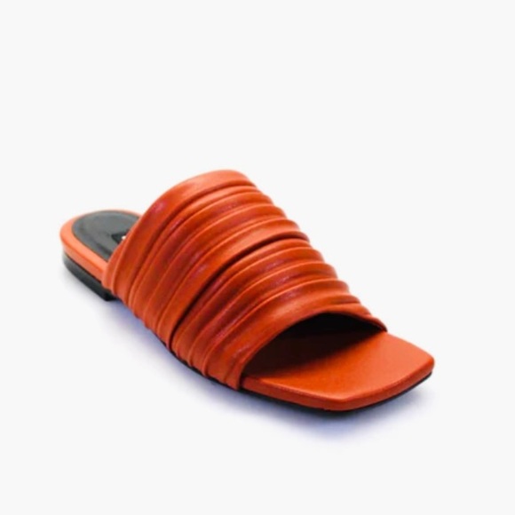 Simon Miller vegan leather pleated slides - Picture 1 of 7